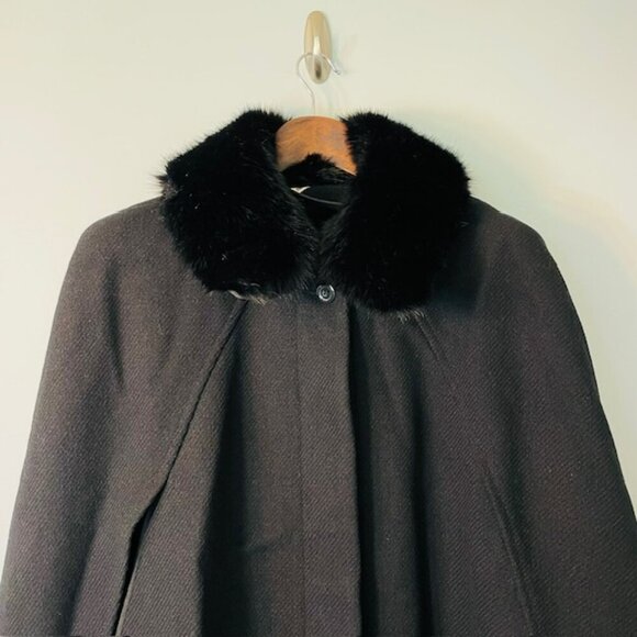 NEW Ann Taylor Loft Wool Blend Black Cape Jacket Size Medium NWT - Picture 4 of 10